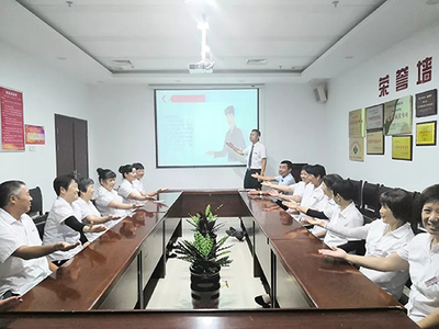 提升規范操作，增強服務理念——安徽分公司六安店開展保潔服務與技術培訓
